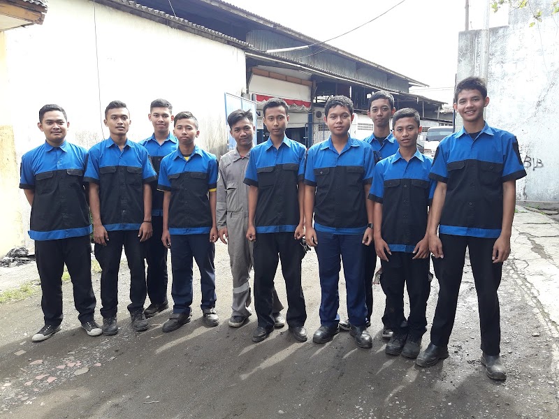 Cilacap Contractors Blending Tradition and Innovation